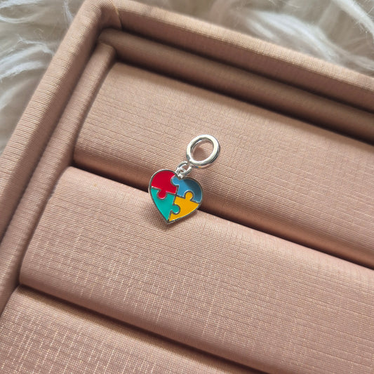 Berloque - símbolo do TEA (autismo)