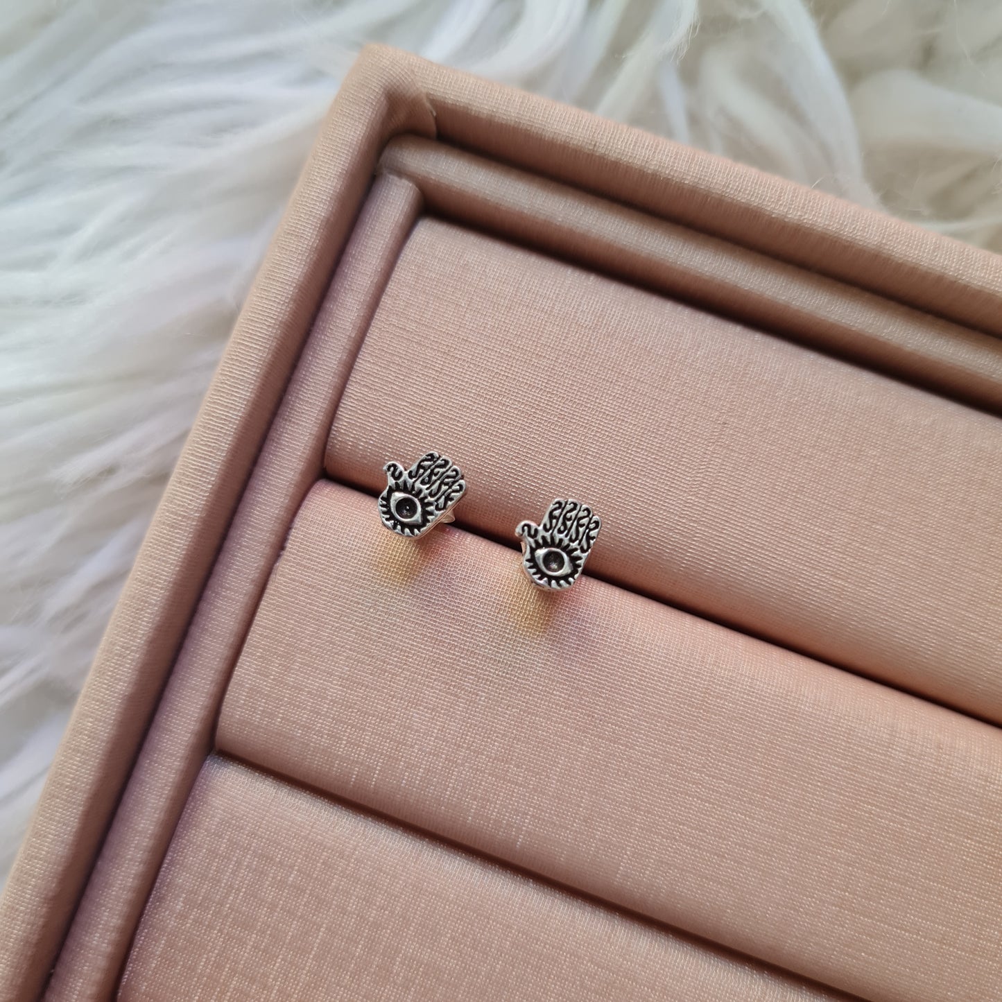 Brinco - mão de hamsa