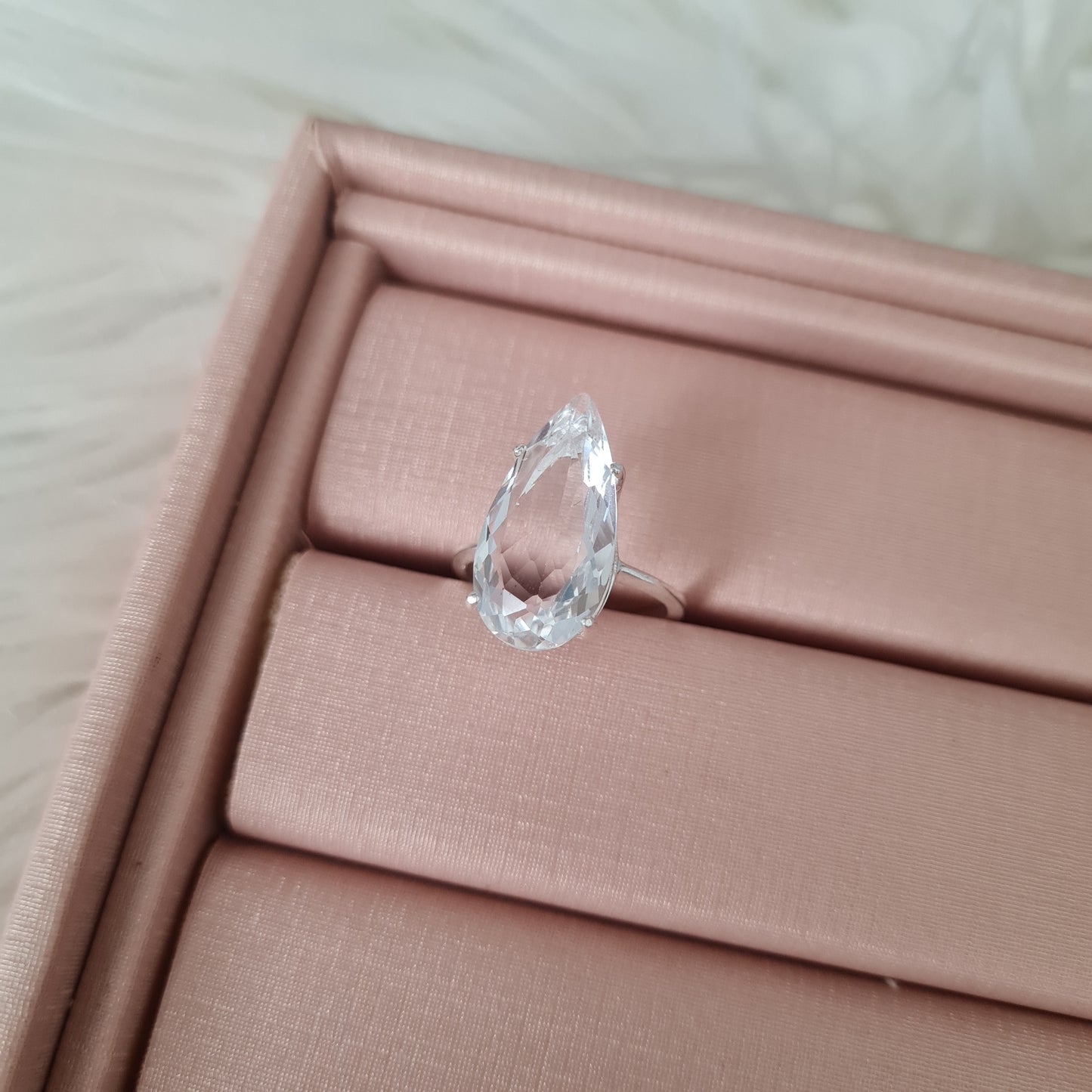Anel - pedra gota